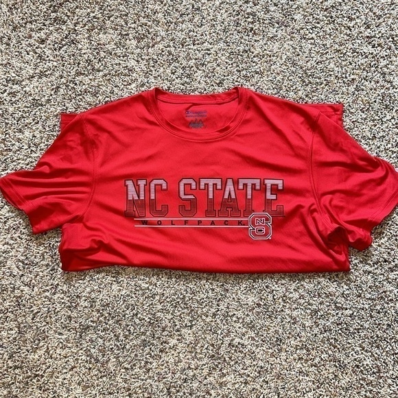 Men’s Red NCAA *NC State* Wolfpack Polyester T-Shirt Size L - Picture 8 of 8